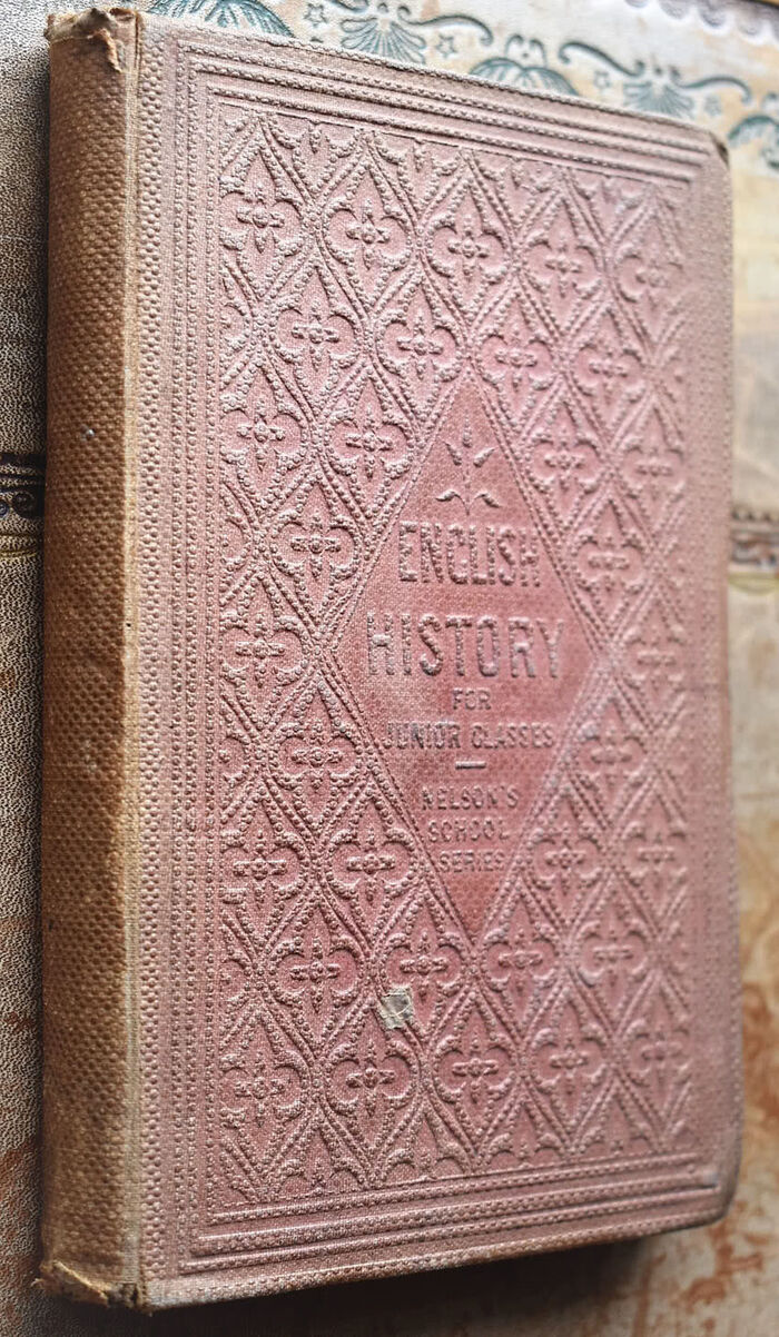 Pictures Of English History For Junior Pupils Image