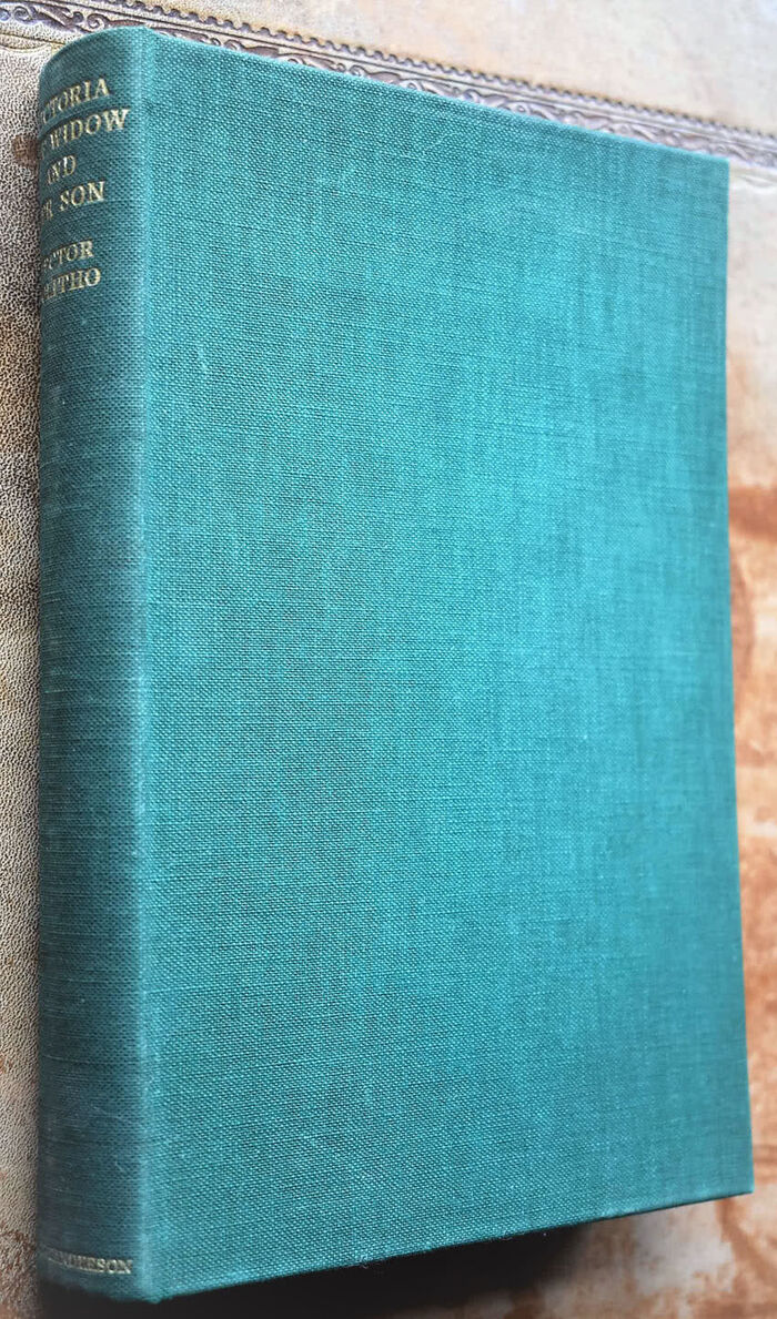 Victoria, The Widow And Her Son Image