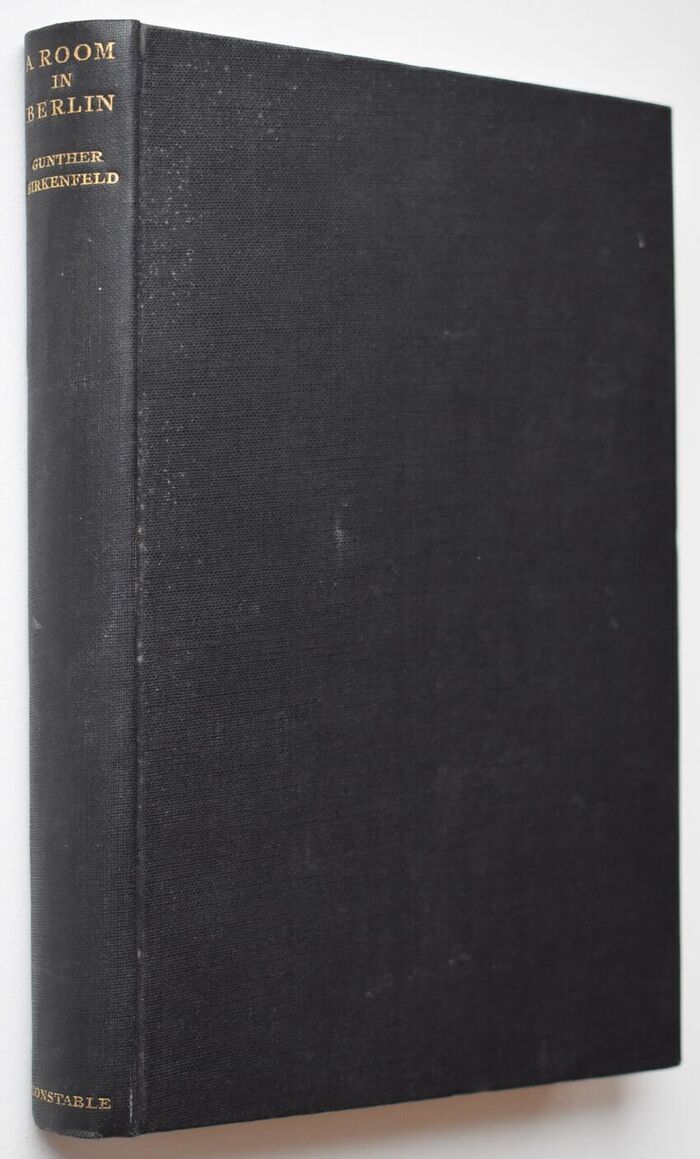 A Room In Berlin (Dritter Hof Links) Image