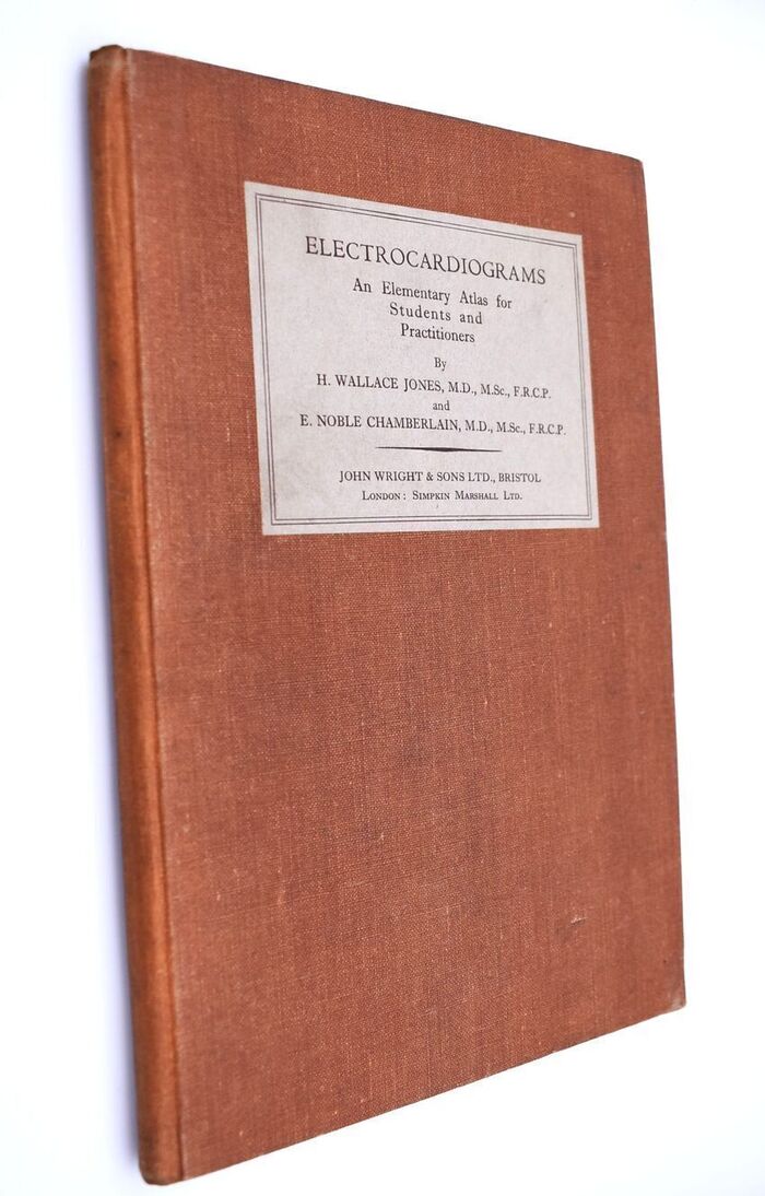 ELECTROCARDIOGRAMS An Elementary Atlas For Students And Practitioners Image