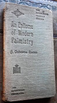 An Epitome Of Modern Palmistry