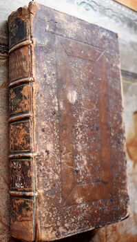 THE SCOTTISH HISTORICAL LIBRARY : CONTAINING A Short View And Character Of most of the WRITERS, Records, Registers, Law-Books, etc.Which may be Serviceable To The Undertakers of a General History of Scotland, Down to the Union of the Two Kingdoms in K. Ja