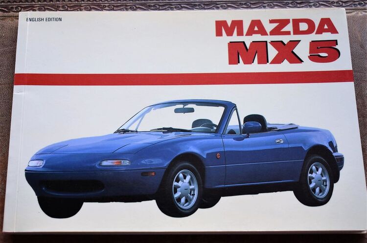 Mazda MX5 [English Edition]