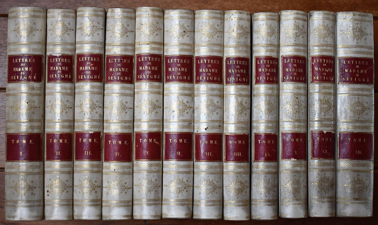 LETTRES DE MADAME DE SÉVIGNÉ, de sa famille, et de ses amis; Édition ornée de vingt-cinq portraits desinés par devéria,  augmentée de plusieurs lettres inédites, des cent cinq lettres publiées en 1814 par Klostermann. [12 volumes]