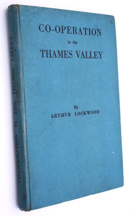 Co-Operation In The Thames Valley