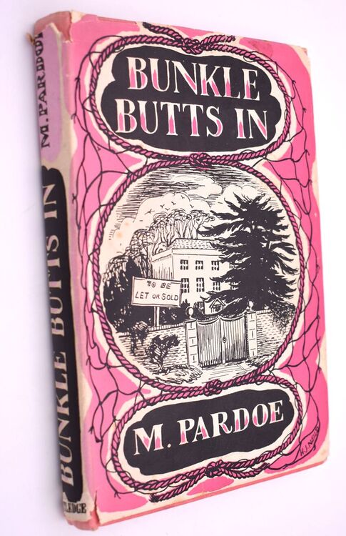 Bunkle Butts In