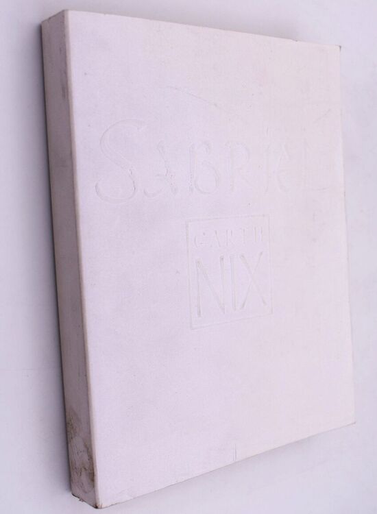 Sabriel [Uncorrected Proof]